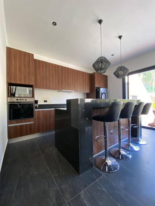 ¡New Villa 4Br With Priv Jacuzzi! 图卢姆 外观 照片